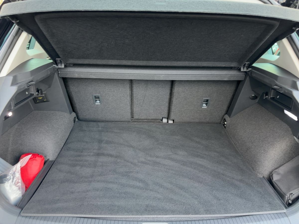 Tiguan 1.5 TSI DSG Elegance ACC Navi LED-Matrix Kamera Side Ass. Climatronic