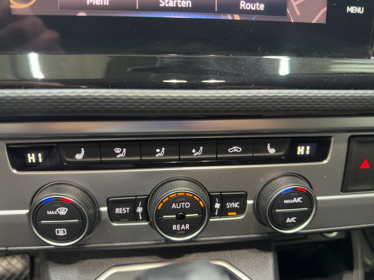 T6.1 Multivan 2.0 TDI DSG 4M Comfortline ACC AHK Navi LED Kamera Lane Ass.