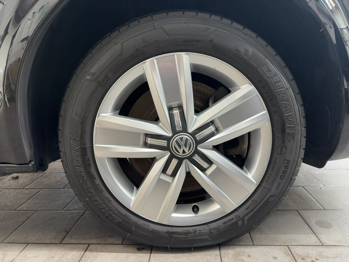 T6.1 Multivan 2.0 TDI DSG 4M Comfortline ACC AHK Navi LED Kamera Lane Ass.