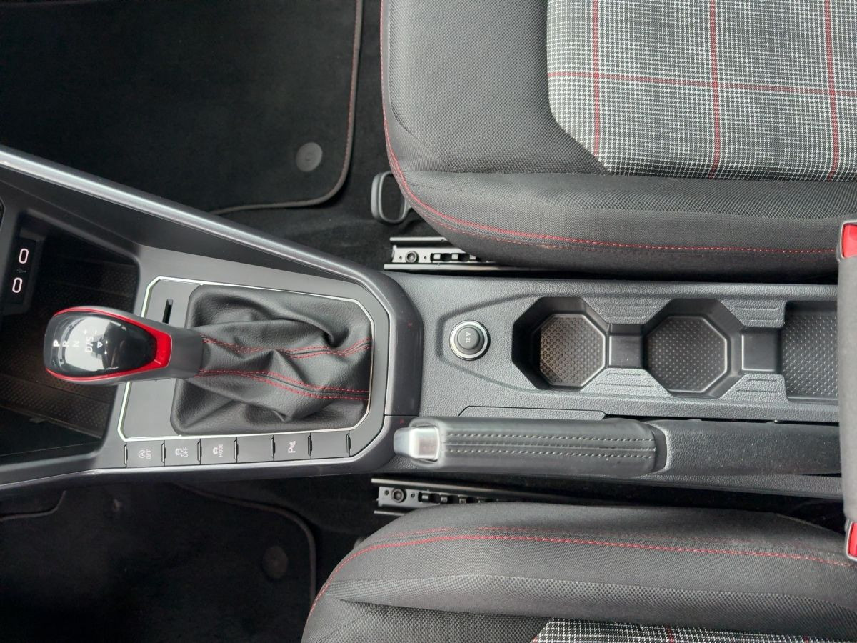 Polo GTI 2.0 TSI DSG ab 3,99% ACC Navi LED-Matrix Kamera Climatronic Sitzh.