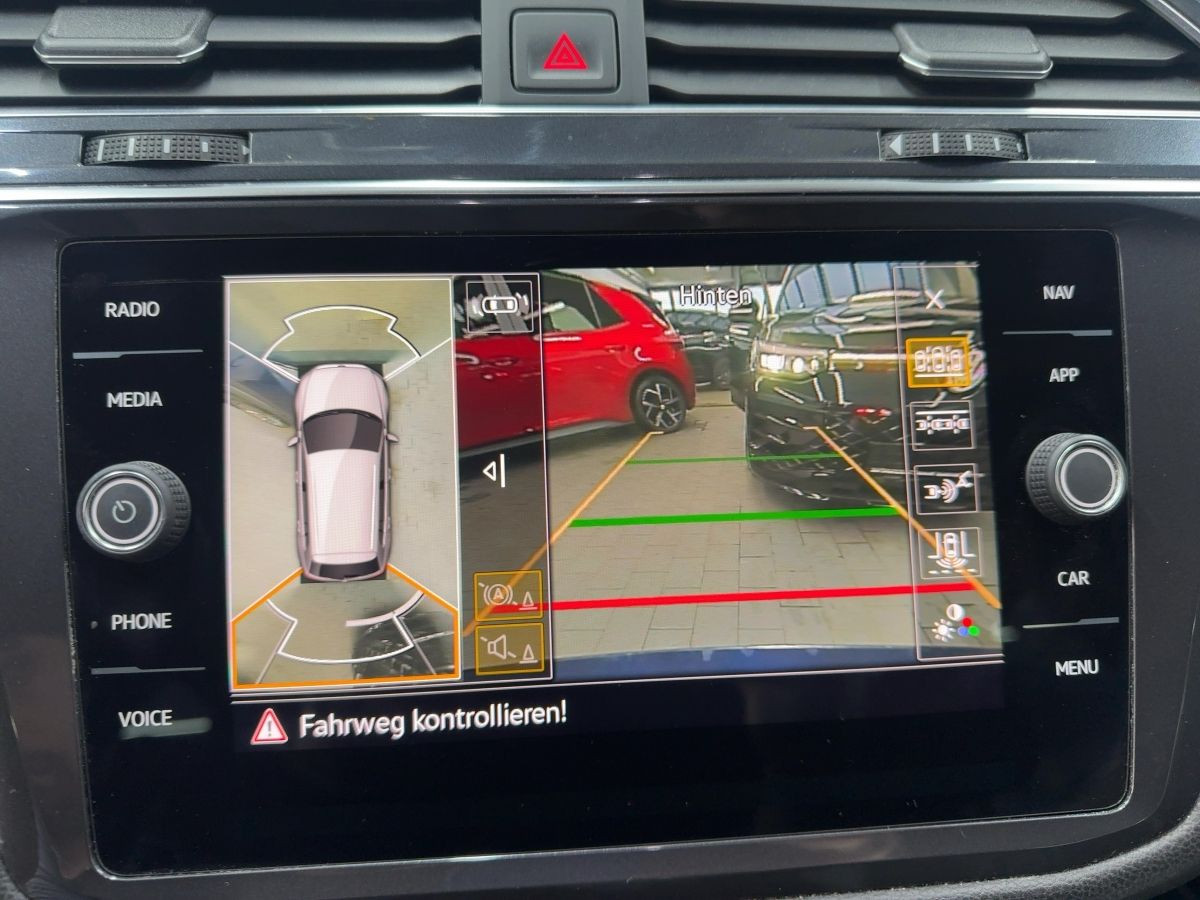 Tiguan Allspace 2.0 TDI DSG 4M R-Line ACC AHK DCC LED-Matrix Navi Head Up Area View Keyles